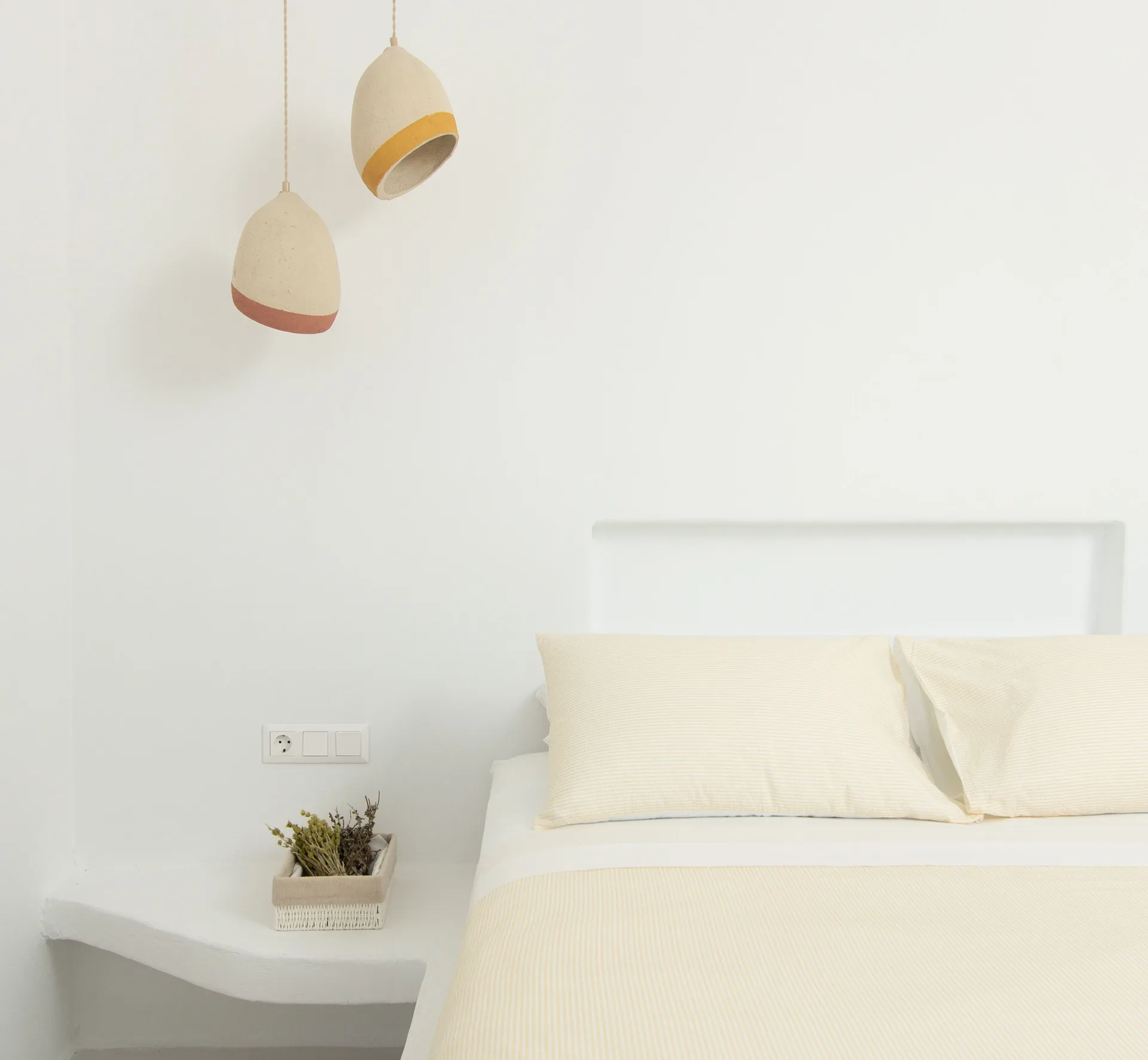 Ili, Naxos — interior — 8
