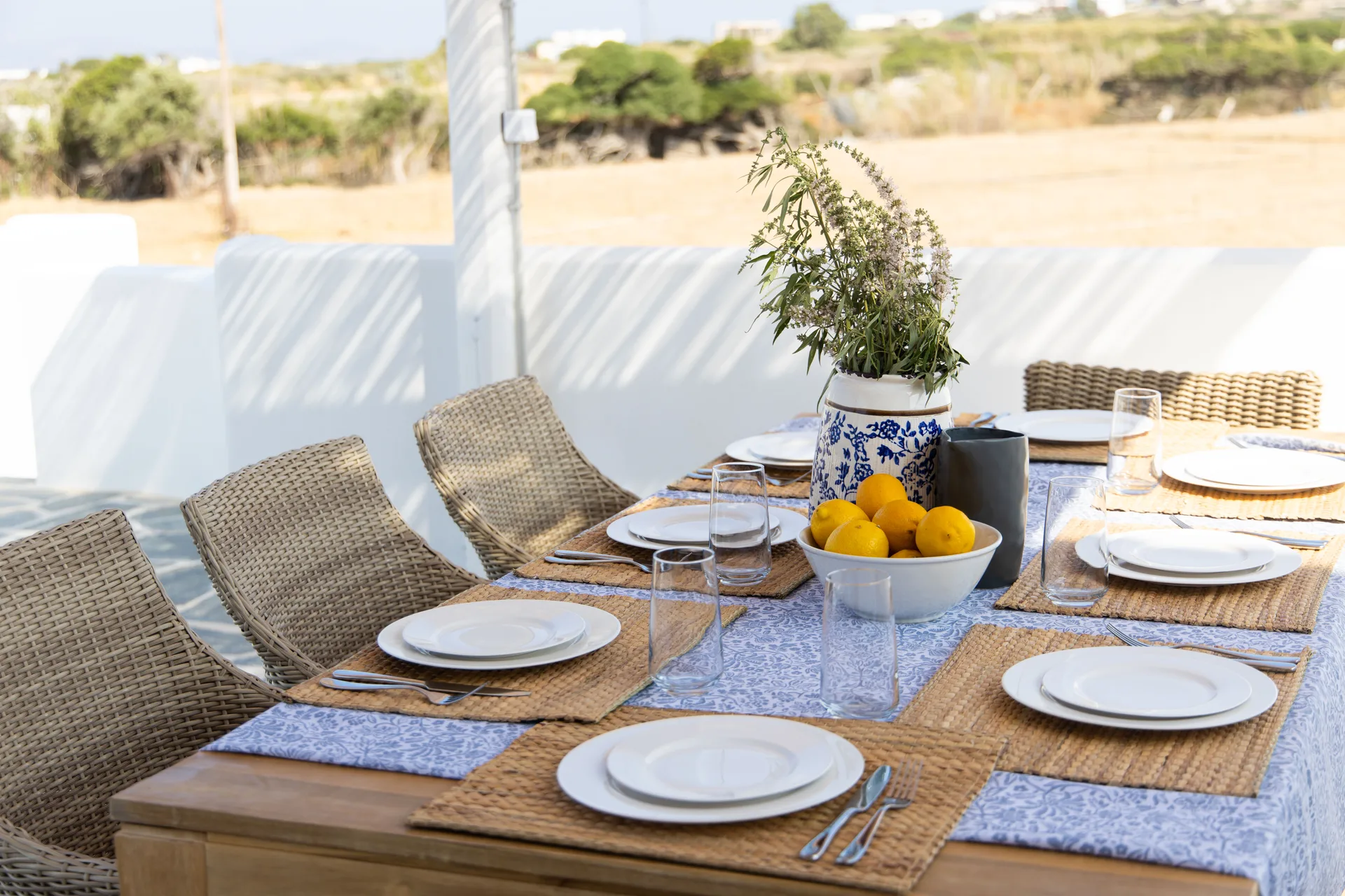 Ili, Naxos — outdoors — 10
